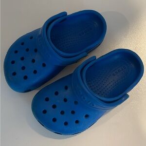 Crocs blue toddler  size 8